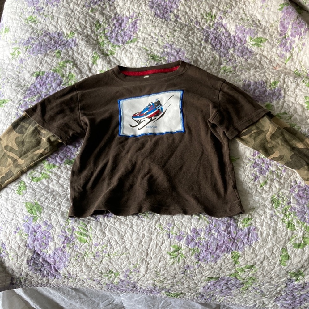 Baby gap brown and camp crop top